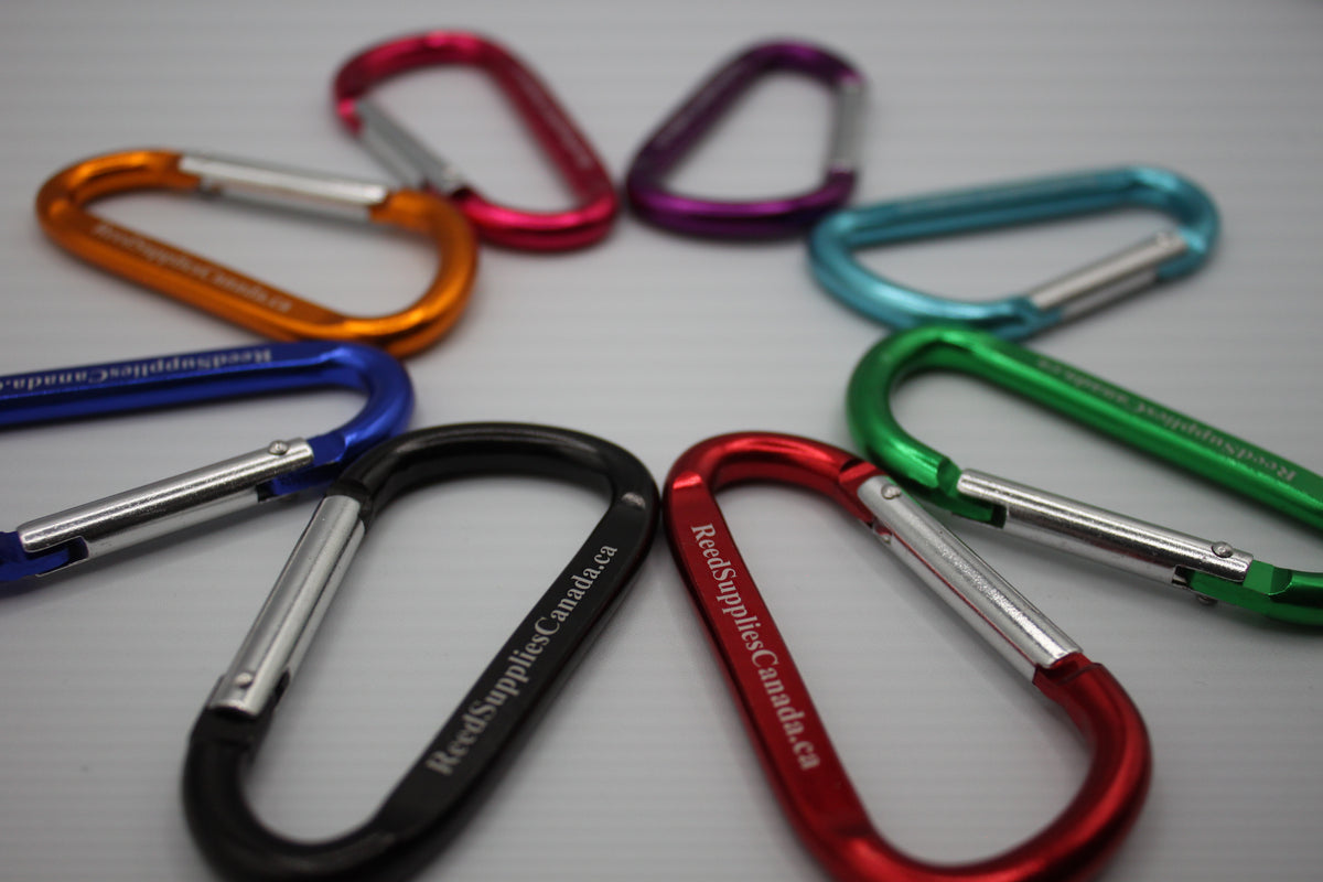 Carabiner Alibaba, Amazon