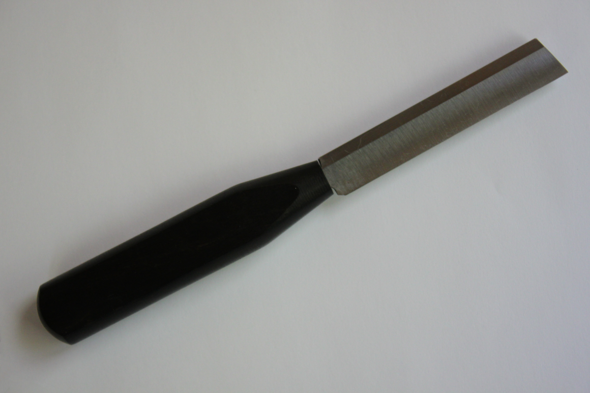 Knife, Double Hollow Ground - Rigotti